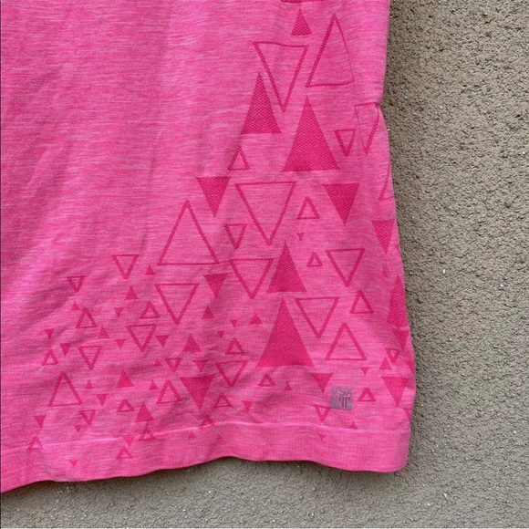Victoria secret racerback tank top neon pink size xs swiftly - Picture 2 of 5